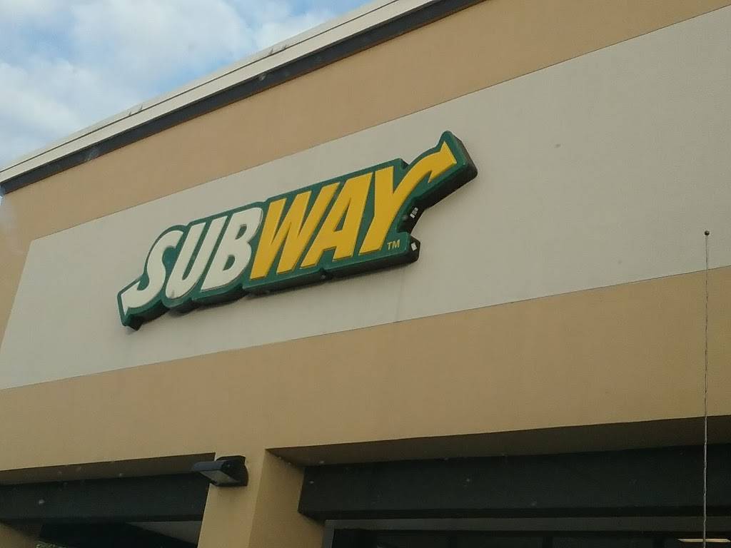 Subway | meal takeaway | 3650 Bee Ridge Rd Store #05, Sarasota, FL 34233, USA | 9419291213 OR +1 941-929-1213