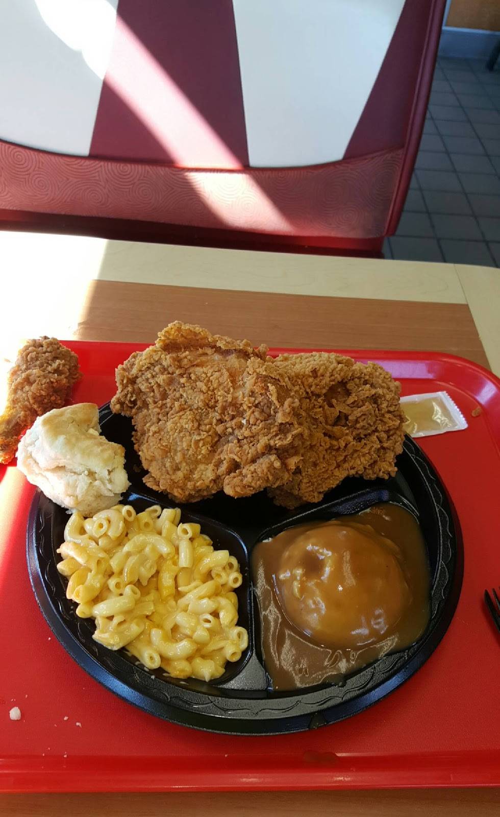 KFC | restaurant | 918 E 1st St, Ankeny, IA 50021, USA | 5159643144 OR +1 515-964-3144