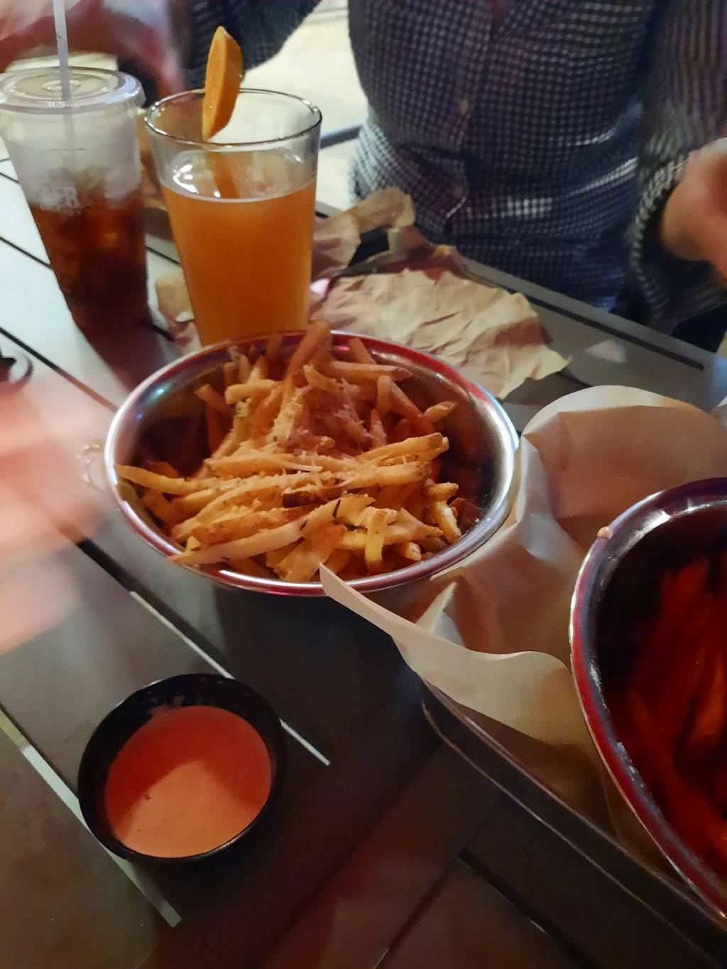 The Counter | restaurant | 7007 Friars Rd. 359 A 359 A, San Diego, CA 92108, USA | 6198808199 OR +1 619-880-8199