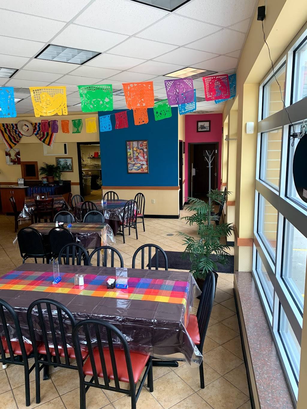 THE MEXICAN FIREHOUSE RESTAURANT | restaurant | 100 S Main St, Saukville, WI 53080, USA | 2622354620 OR +1 262-235-4620
