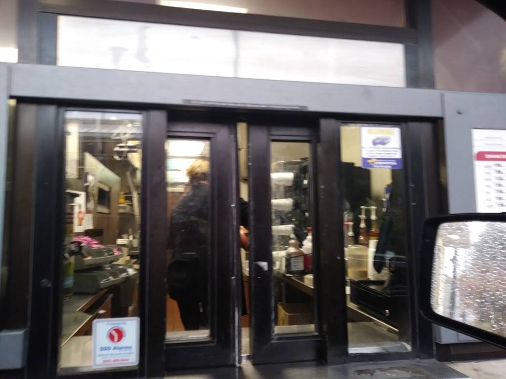 Jack in the Box | restaurant | 2204 W, TX-12 Loop, Dallas, TX 75220, USA | 2143513104 OR +1 214-351-3104