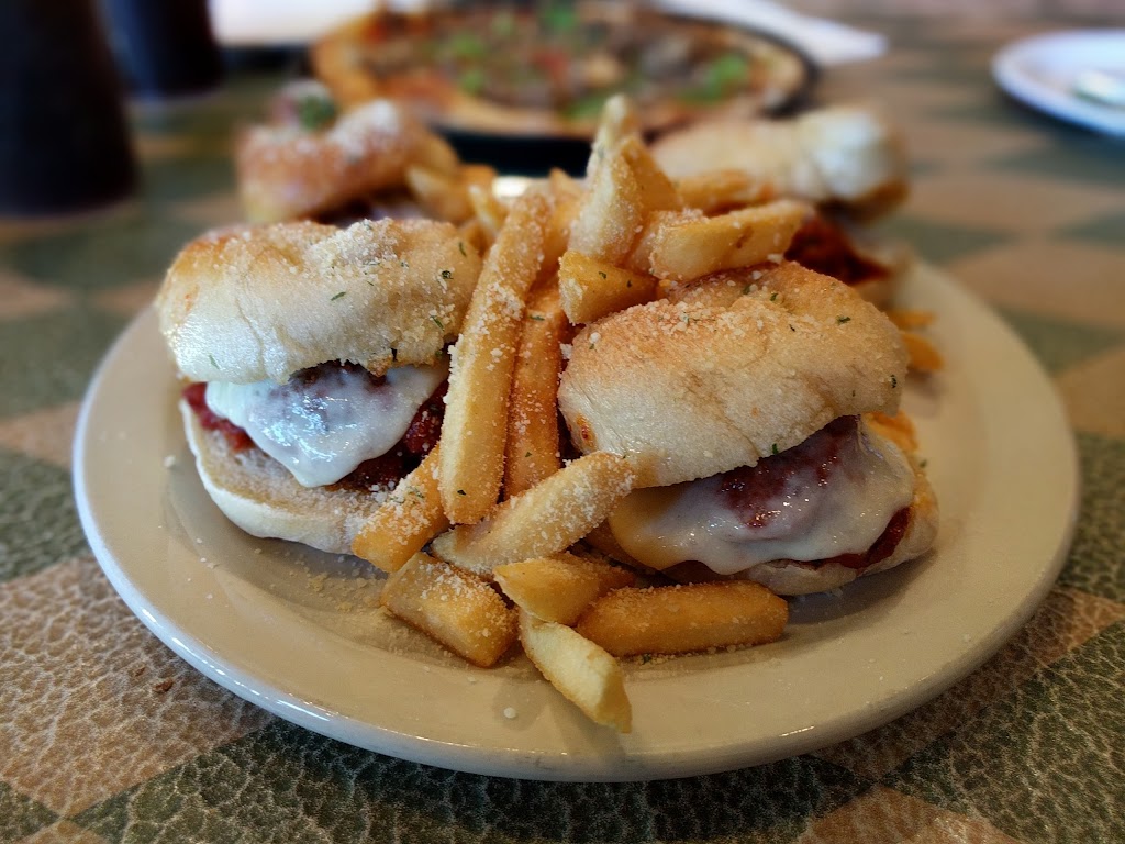 Metro Pizza | restaurant | 1395 E Tropicana Ave, Las Vegas, NV 89119, USA | 7027361955 OR +1 702-736-1955