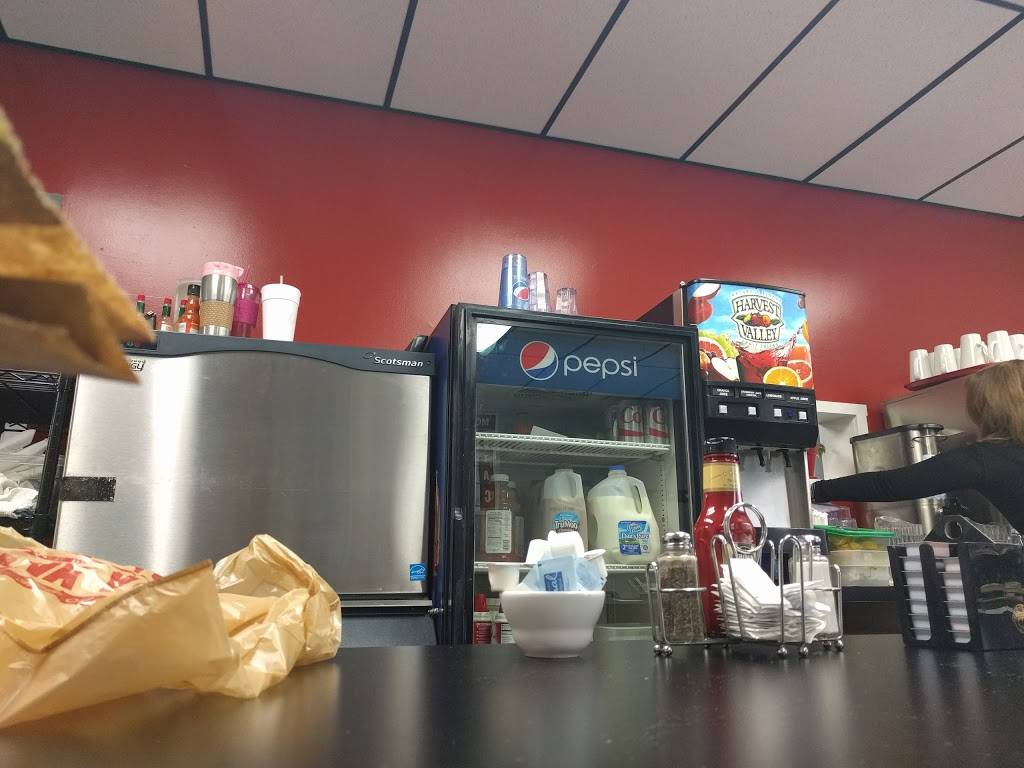 Stackers Grill | restaurant | 4312 N Saginaw Rd, Midland, MI 48640, USA | 9896318646 OR +1 989-631-8646