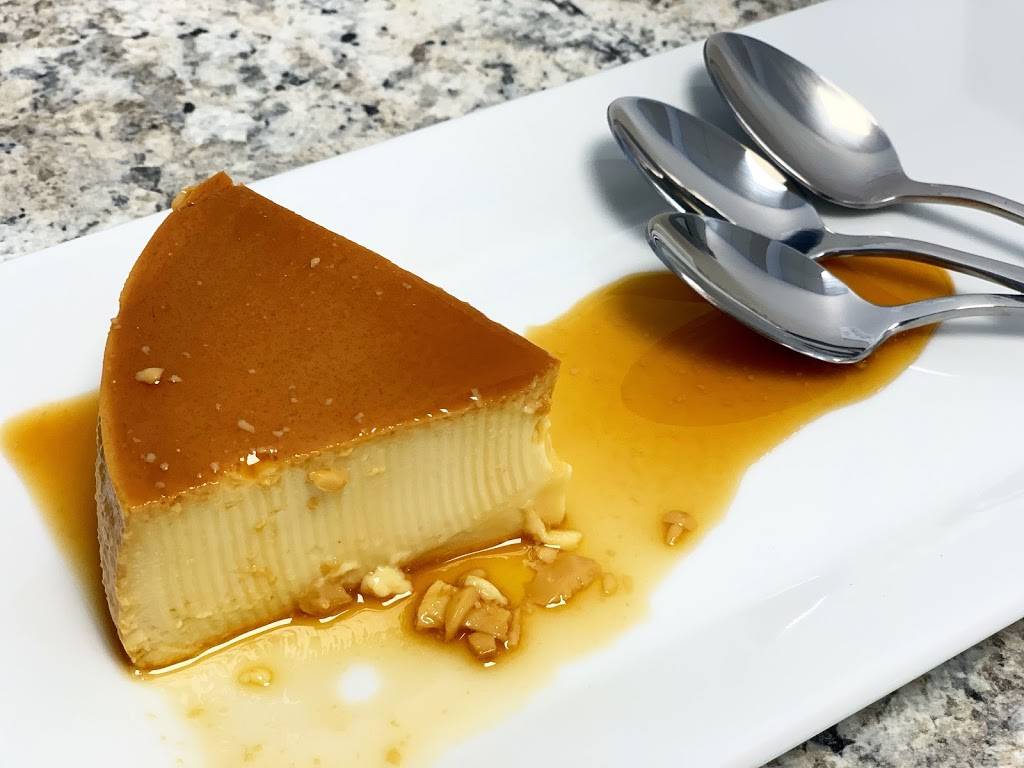 Caribbean Twist | restaurant | 3328 W Columbus Dr, Tampa, FL 33607, USA | 8133509393 OR +1 813-350-9393