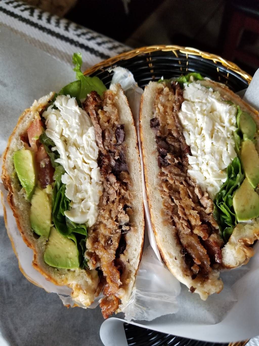 Tacos Y Jugos Genesis | restaurant | 7804 Woodside Ave, Queens, NY 11373, USA | 7184262080 OR +1 718-426-2080