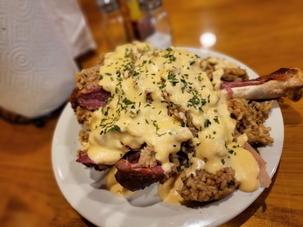 The Spot Restobar & Lounge | restaurant | 109 NW Main St, Bunkie, LA 71322, USA | 6822223574 OR +1 682-222-3574