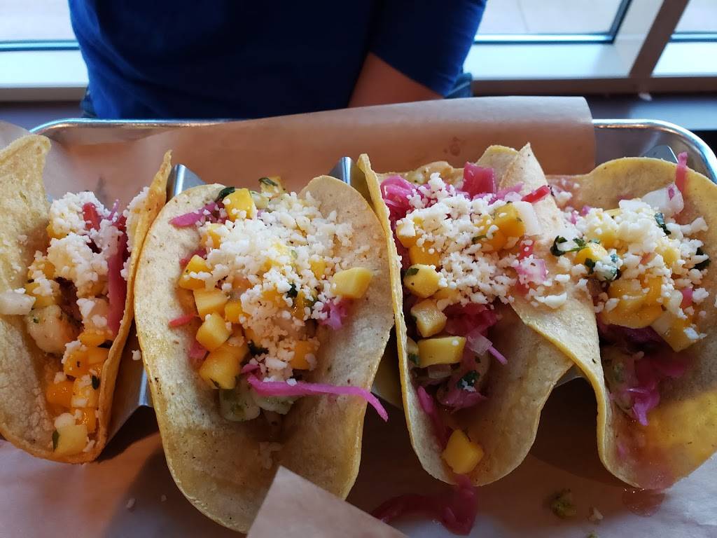 Vaya Con Dillas | restaurant | 200 N 13th St, St. Louis, MO 63103, USA | 3142415887 OR +1 314-241-5887