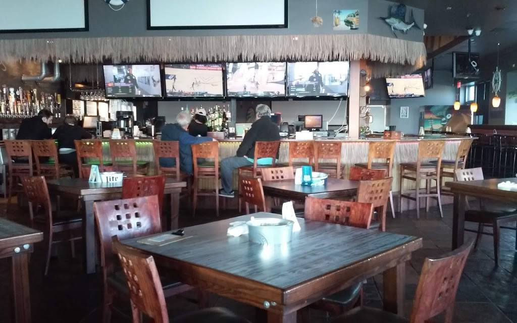 The Beach Tiki Bar & Boil | restaurant | 142 E Walled Lake Dr, Walled Lake, MI 48390, USA | 2486693322 OR +1 248-669-3322