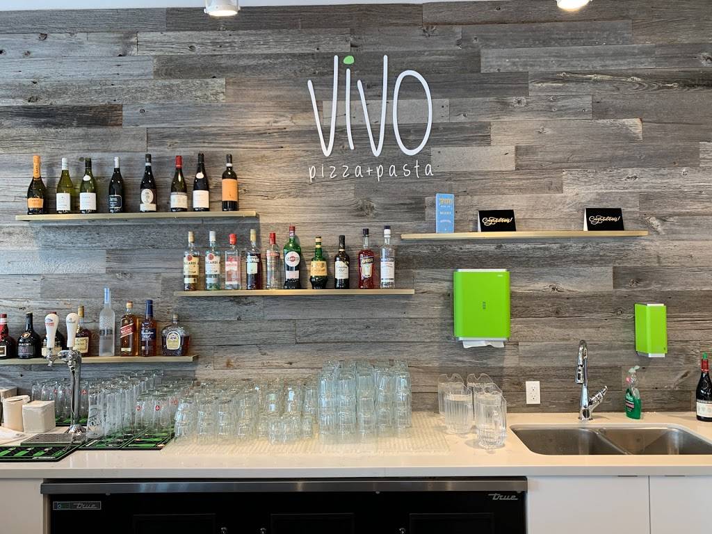 Vivo Pizza+Pasta | restaurant | 17285 Leslie St, Newmarket, ON L3Y 0A4, Canada | 9058958486 OR +1 905-895-8486