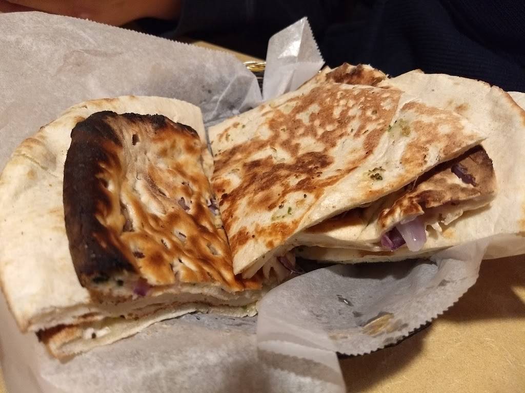 Bombay Bar and Grill | restaurant | 1315 21st St, Sacramento, CA 95811, USA | 9164417100 OR +1 916-441-7100