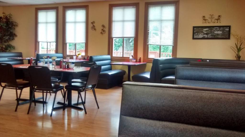 Andres Restaurant | restaurant | 5 Webster St, Batavia, IL 60510, USA | 6304829420 OR +1 630-482-9420