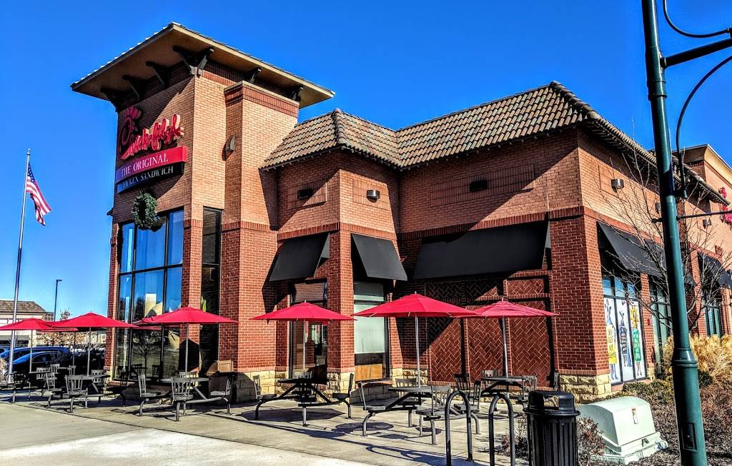 Chick-fil-A | restaurant | Crossing Center, 6039 Metcalf Ave, Mission, KS 66202, USA | 9134325300 OR +1 913-432-5300