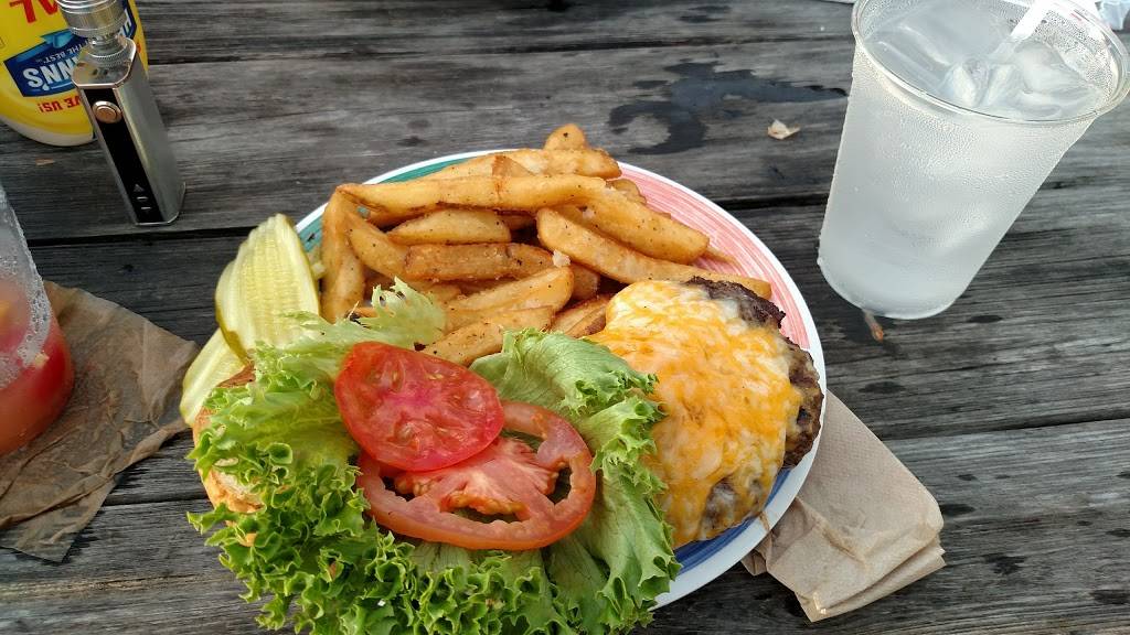 Sams Beach Bar | restaurant | 6325 Clark St, Hudson, FL 34667, USA | 7278681971 OR +1 727-868-1971