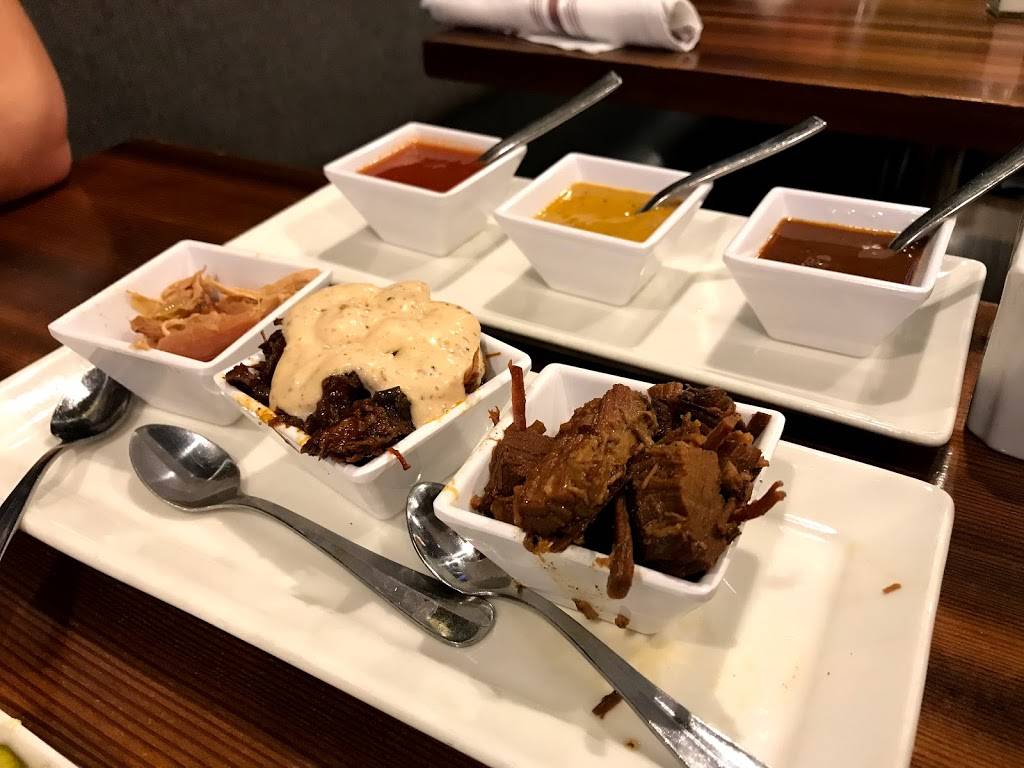 Milts Barbecue for the Perplexed | restaurant | 3411 N Broadway, Chicago, IL 60657, USA | 7736616384 OR +1 773-661-6384