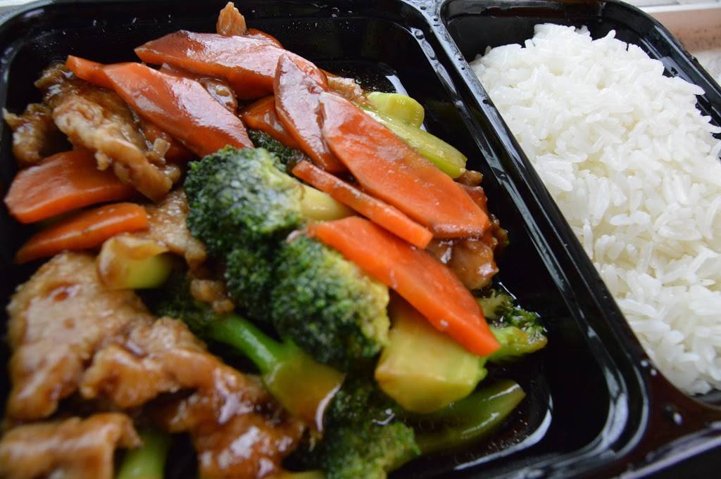 Fang Fang Chinese Food | restaurant | 2380 E Park Blvd # 404, Plano, TX 75074, USA | 9724234461 OR +1 972-423-4461