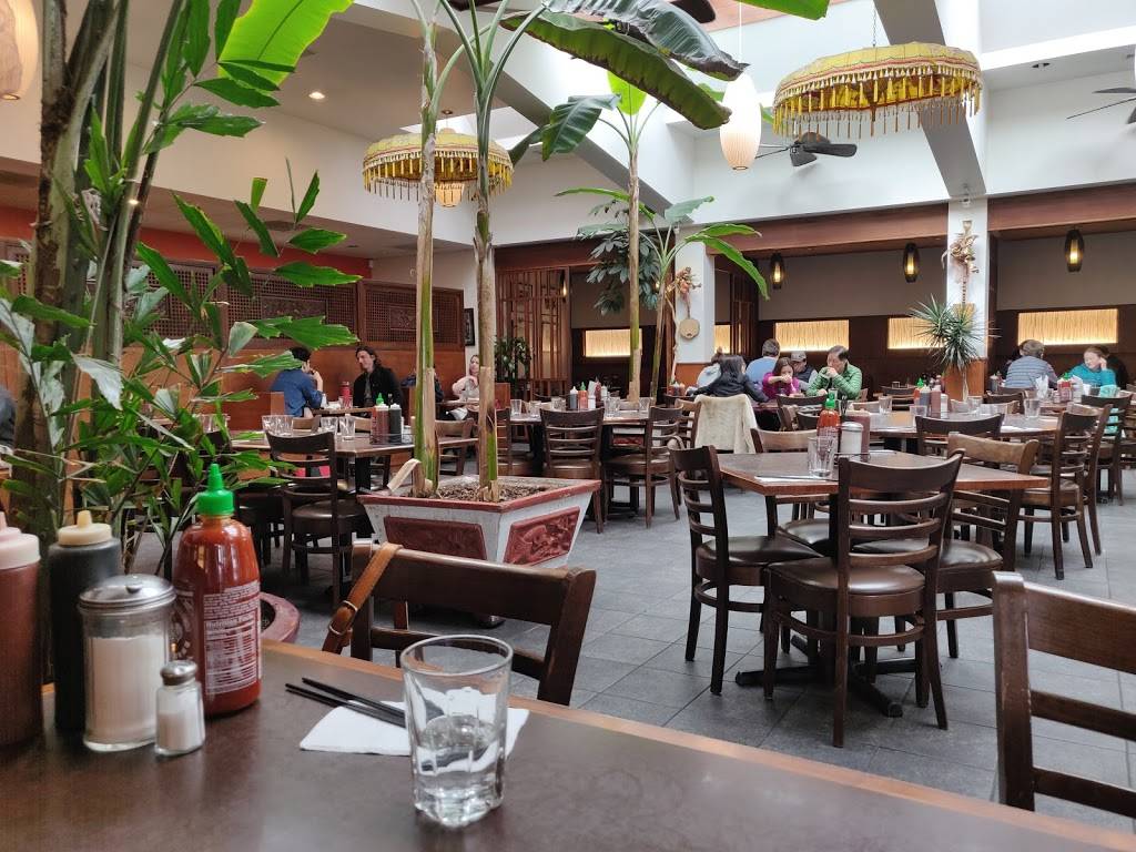 Pho Van 82nd | restaurant | 1919 SE 82nd Ave, Portland, OR 97216, USA | 5037885244 OR +1 503-788-5244