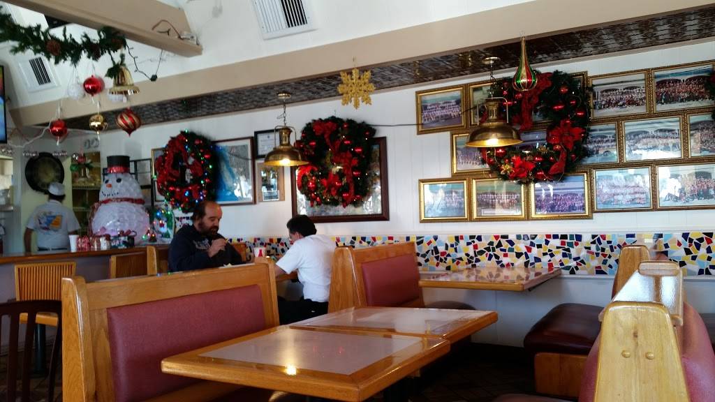 Ricks Drive In & Out | restaurant | 7254 Greenleaf Ave, Whittier, CA 90602, USA | 5626984464 OR +1 562-698-4464