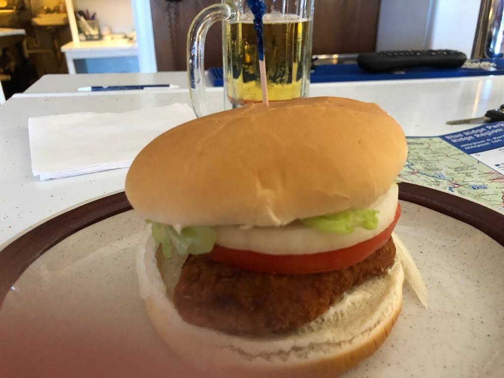 Eds Grill | restaurant | 1221 E Main St, Waynesboro, VA 22980, USA | 5409490225 OR +1 540-949-0225