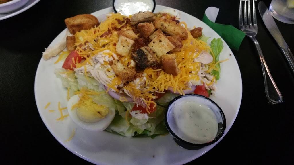 Smokehouse Bar & Grill | restaurant | 708 W Race St, Kingston, TN 37763, USA | 8652488026 OR +1 865-248-8026