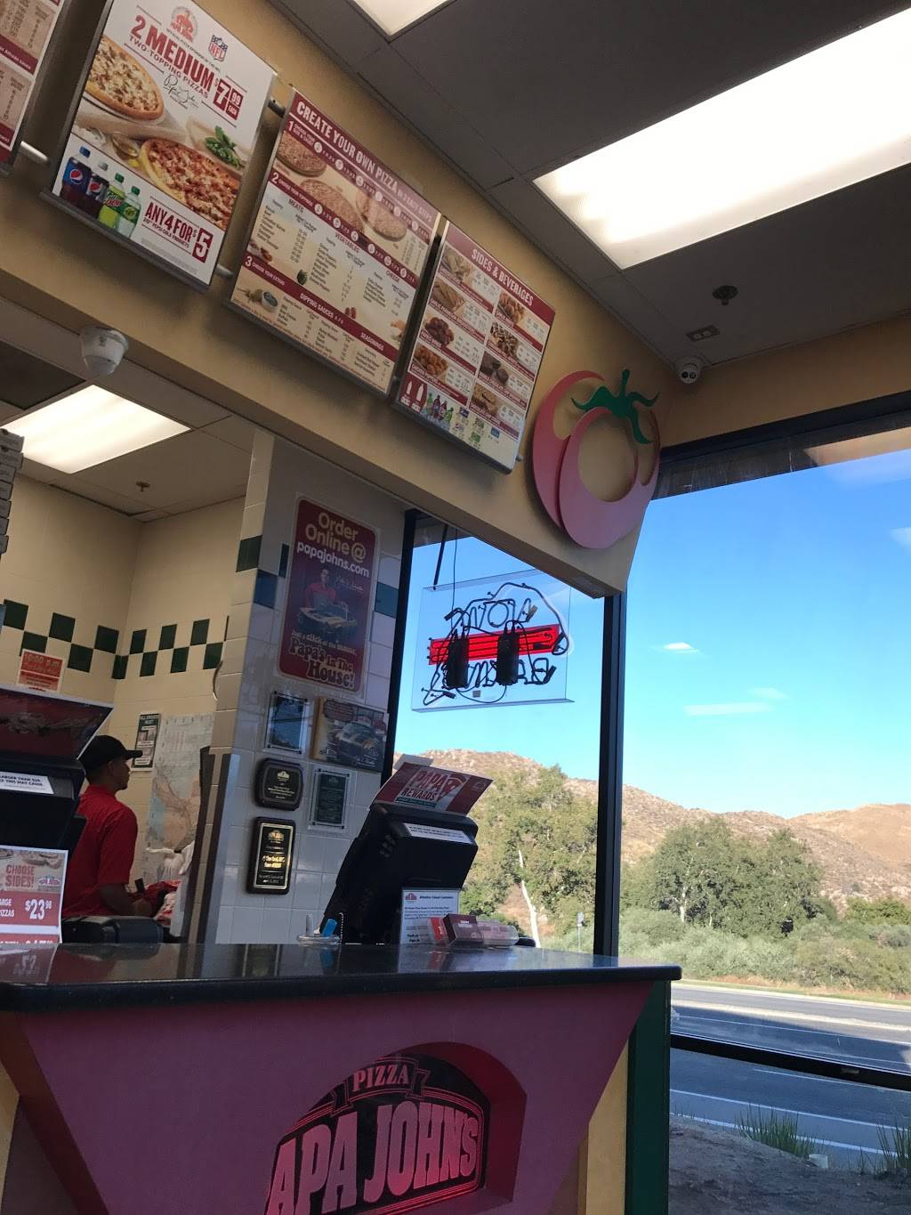 Papa Johns Pizza | restaurant | 25381 Railroad Canyon Rd #11c, Lake Elsinore, CA 92532, USA | 9512462772 OR +1 951-246-2772