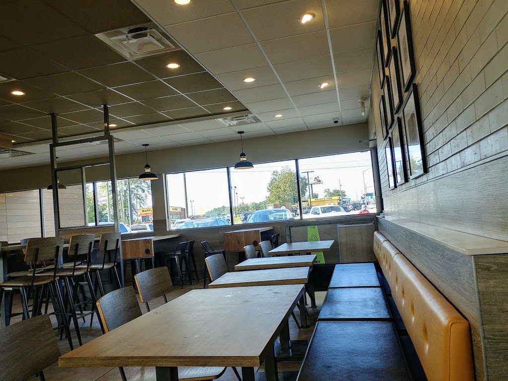 Burger King | restaurant | 7775 Moffett Rd, Mobile, AL 36618, USA | 2512368409 OR +1 251-236-8409