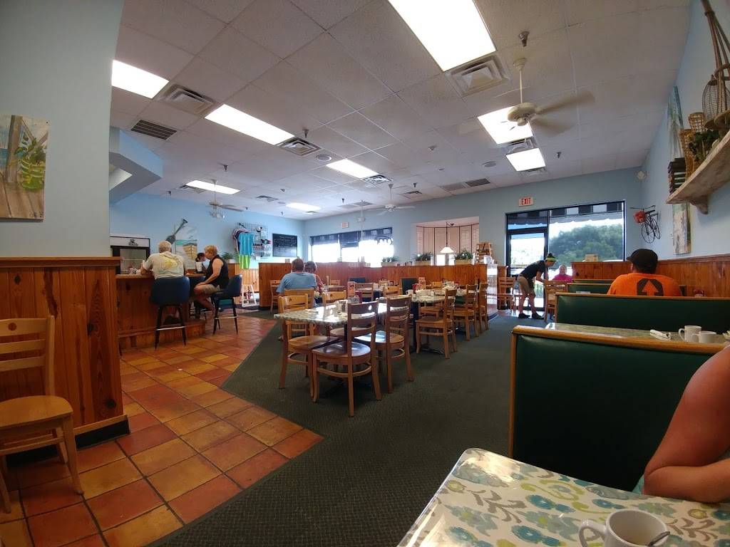 Peachs Restaurants - Holmes Beach | restaurant | 3240 E Bay Dr, Holmes Beach, FL 34217, USA | 9417790738 OR +1 941-779-0738