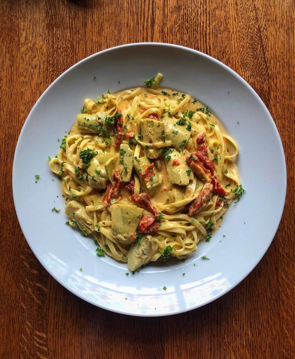 Old Market House Inn | restaurant | 424 Market St, Zanesville, OH 43701, USA | 7404542555 OR +1 740-454-2555