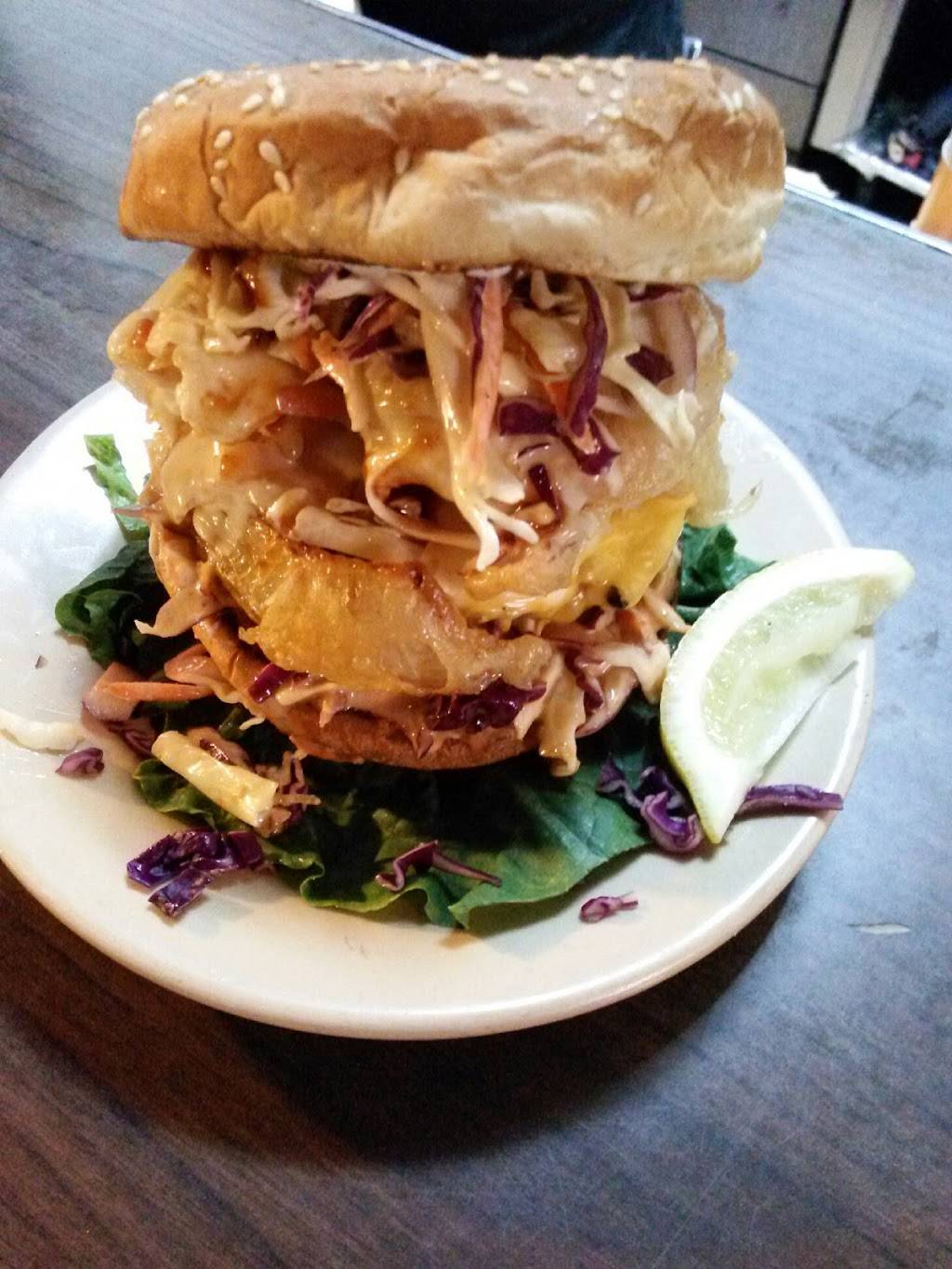 Tonys Place | restaurant | 14157 Market St, Walnut Grove, CA 95690, USA | 9167761317 OR +1 916-776-1317