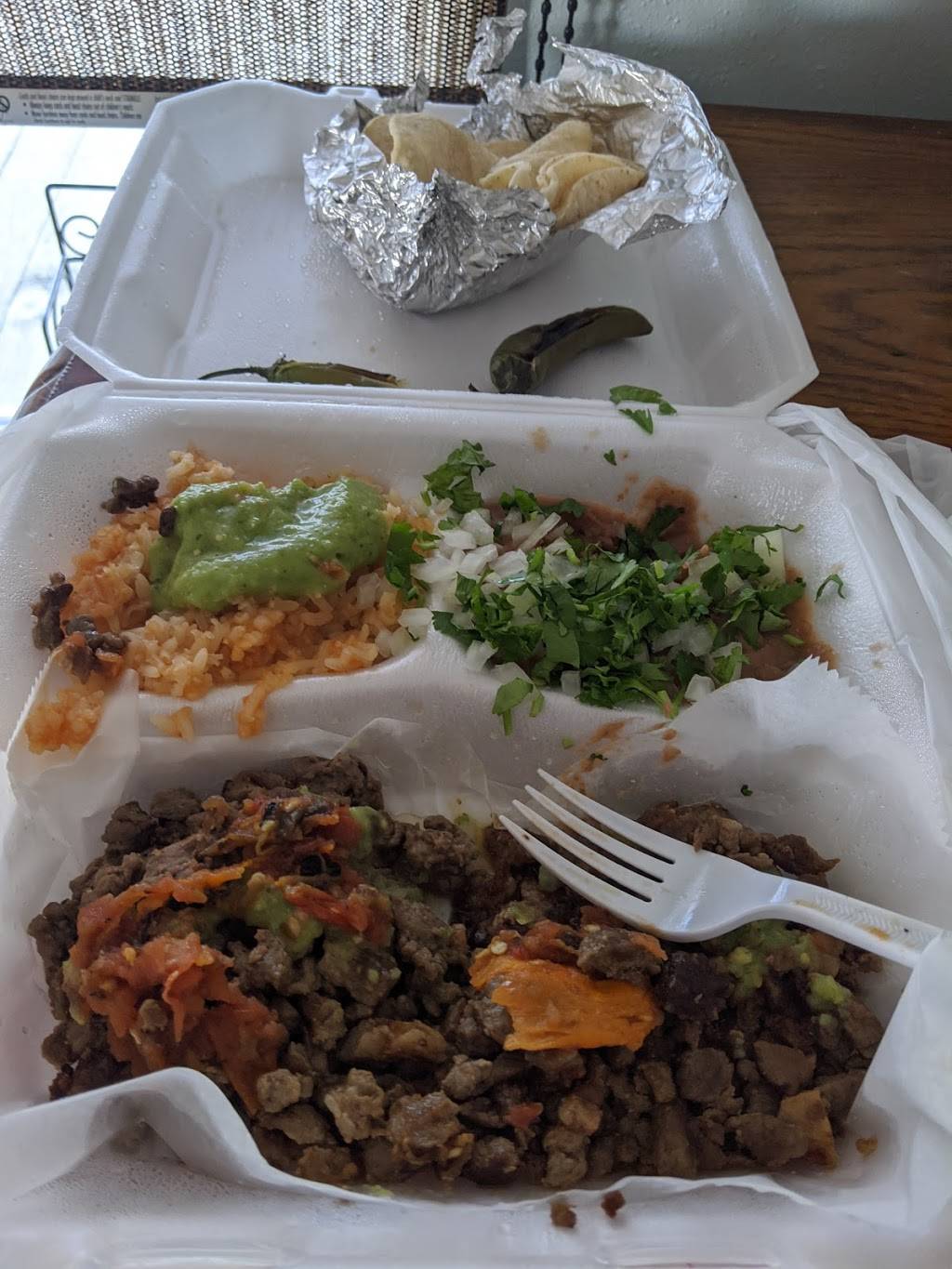 Antojitos | restaurant | 1913 Avenue I, Bay City, TX 77414, USA | 9794796396 OR +1 979-479-6396