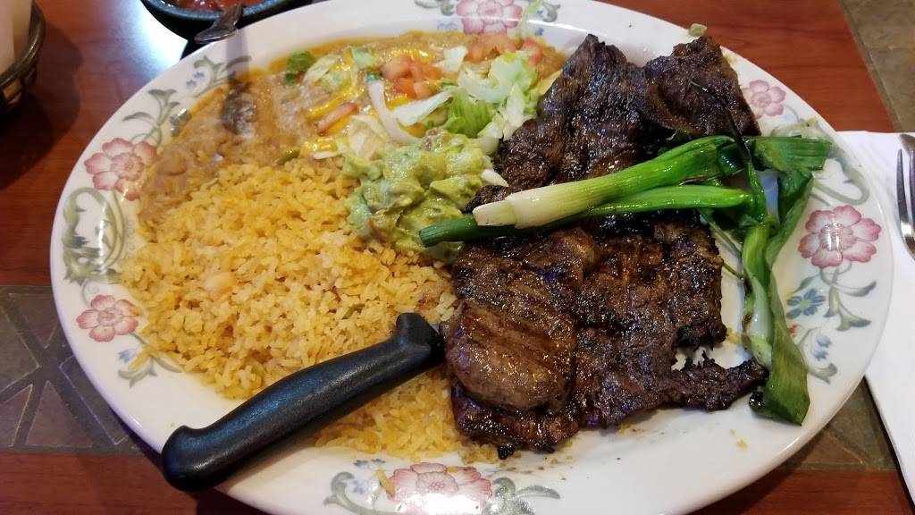 Rio Blanco Family Restaurant | restaurant | 3830 A St SE #201, Auburn, WA 98002, USA | 2539399311 OR +1 253-939-9311