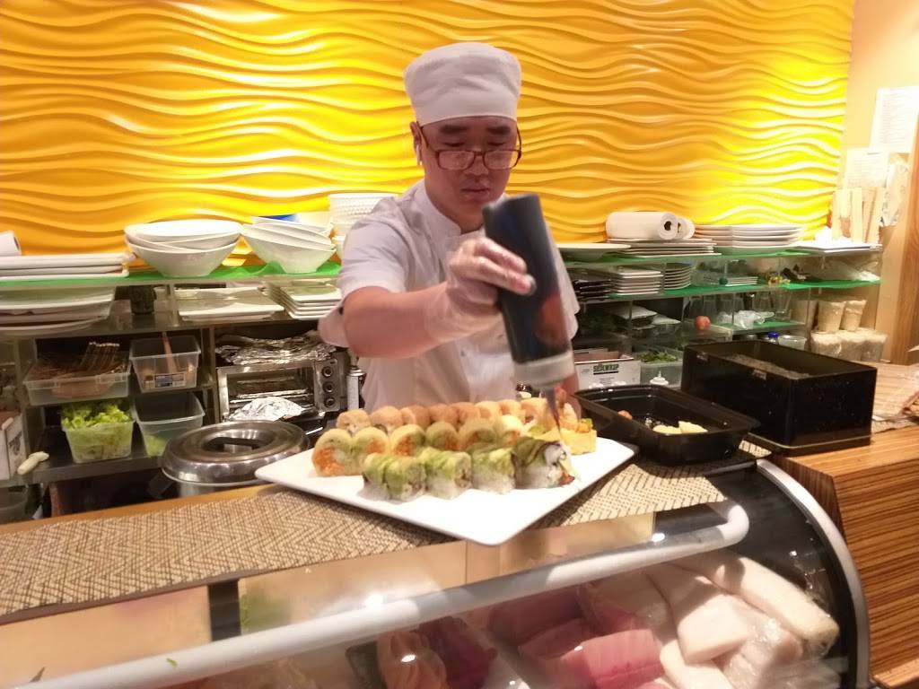 Kumo Asian Bistro | restaurant | 7025 F Manchester Blvd, Alexandria, VA 22310, USA | 7037195866 OR +1 703-719-5866