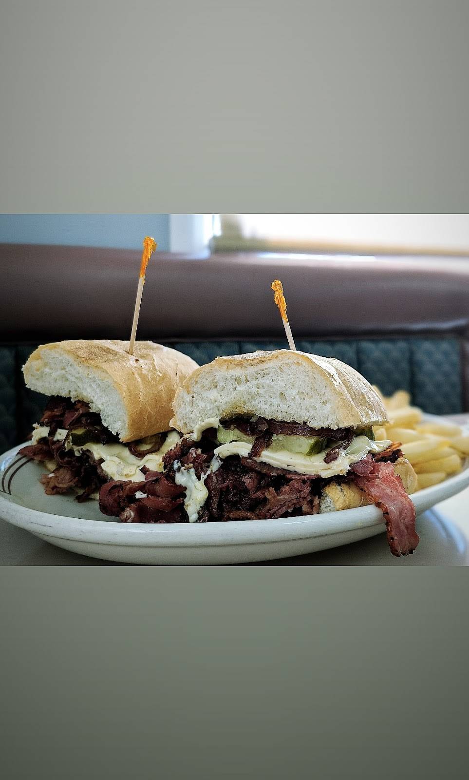 Carlas Cafe | restaurant | 9809 S Union Ave, Bakersfield, CA 93307, USA | 6613978404 OR +1 661-397-8404