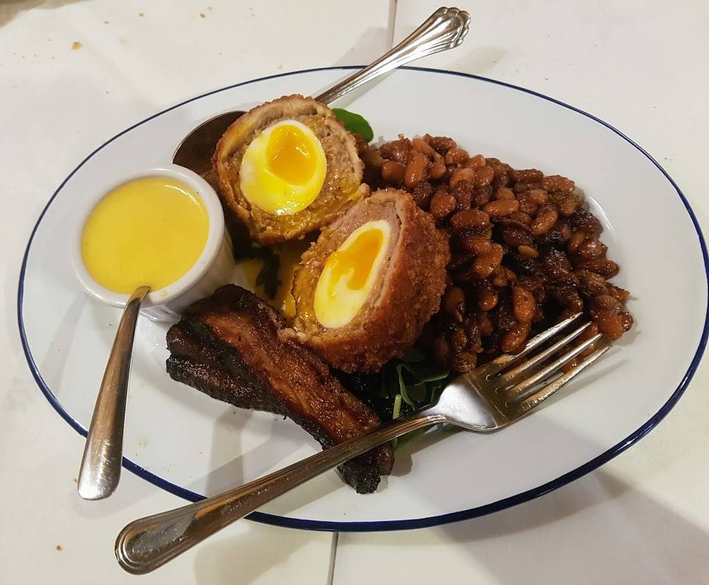 LOrée du Bois | restaurant | 15 Kingsmere Rd, Chelsea, QC J9B 1A1, Canada | 8198270332 OR +1 819-827-0332