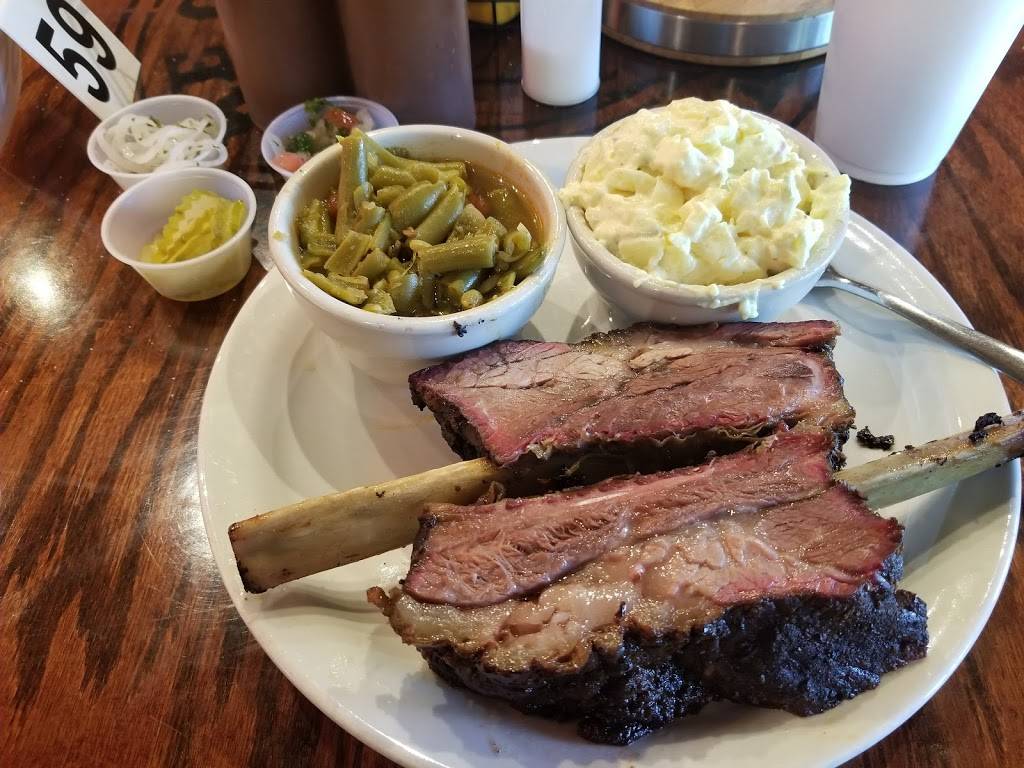 Choke Canyon Bar-B-Q | restaurant | 21510 Blanco Rd, San Antonio, TX 78260, USA | 2104977235 OR +1 210-497-7235