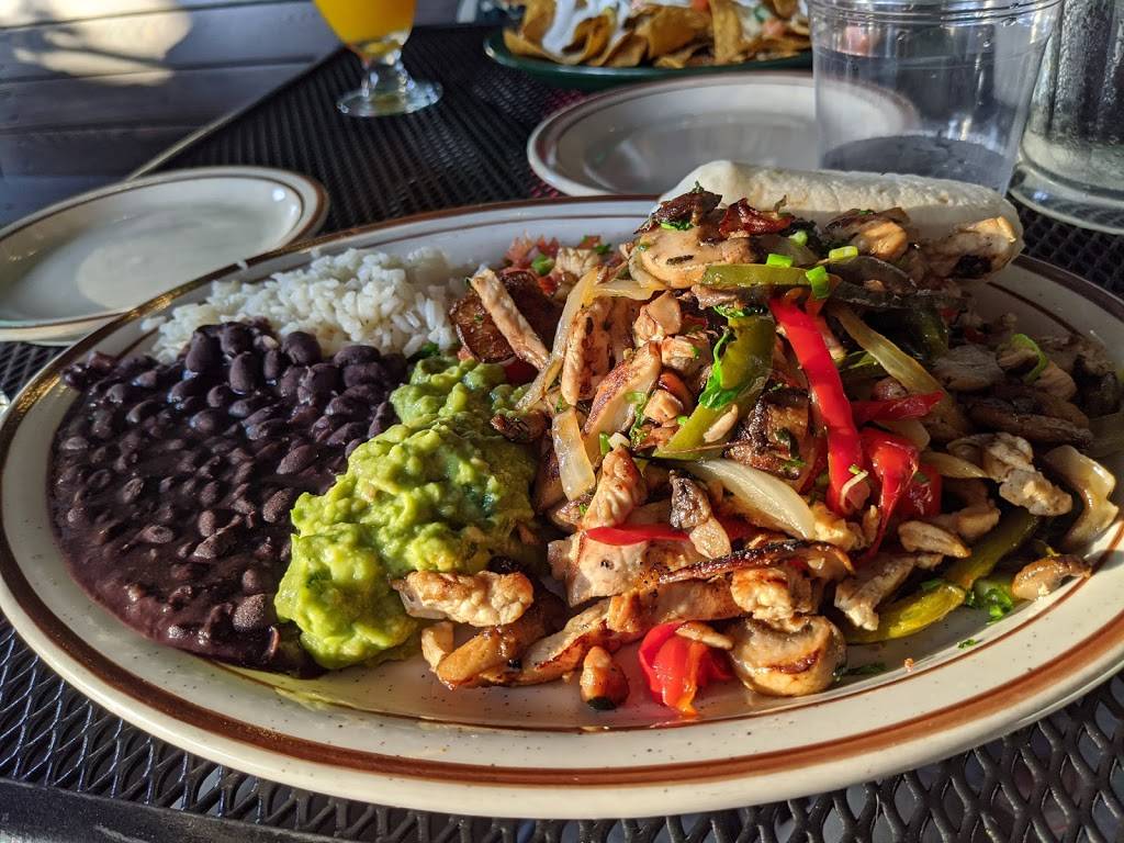 Cantina Los Caballitos | restaurant | 1651 E Passyunk Ave, Philadelphia, PA 19148, USA | 2157553550 OR +1 215-755-3550
