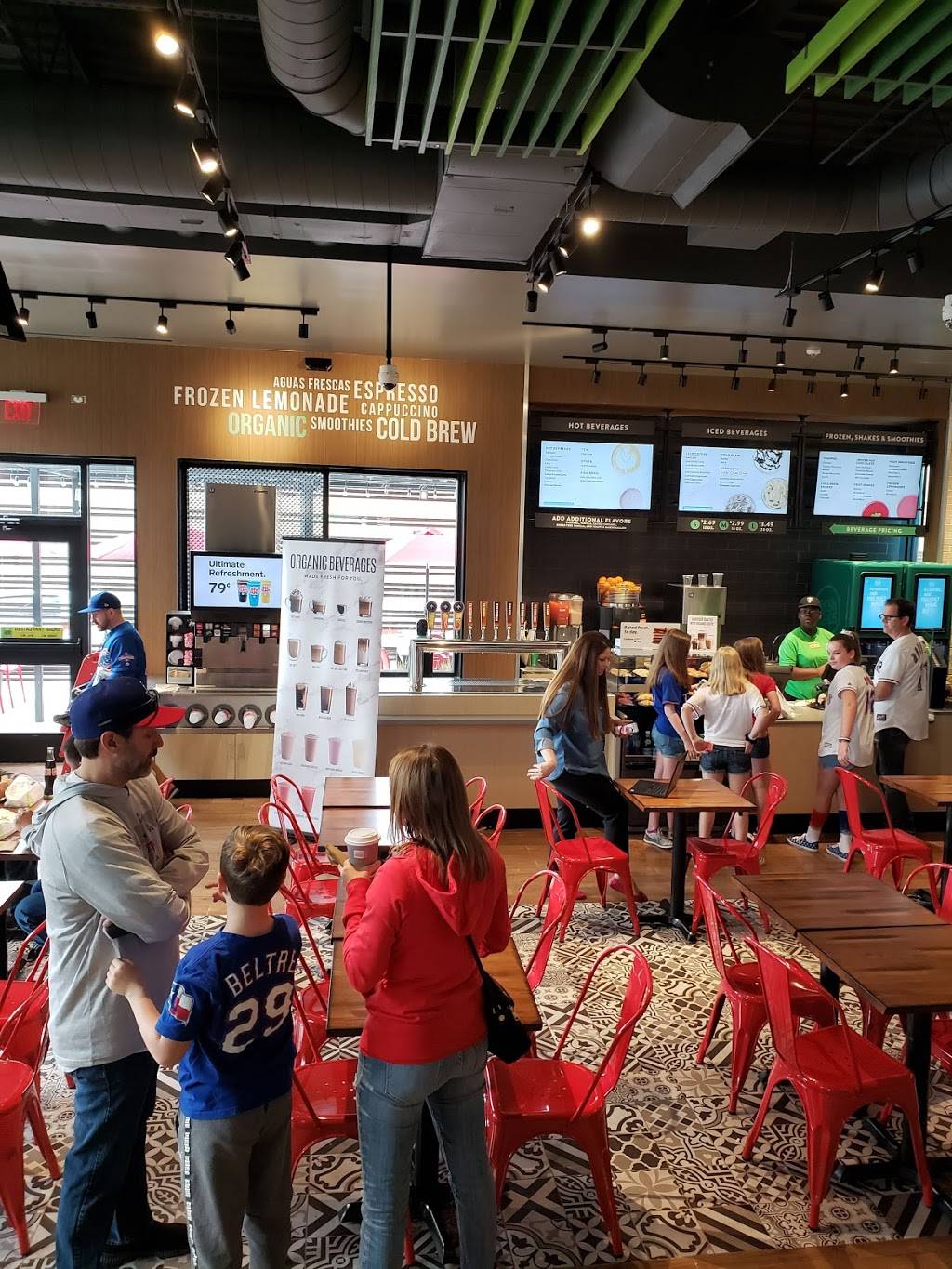 Laredo Taco Company | restaurant | 1805 Sylvan Ave, Dallas, TX 75208, USA | 2145072627 OR +1 214-507-2627