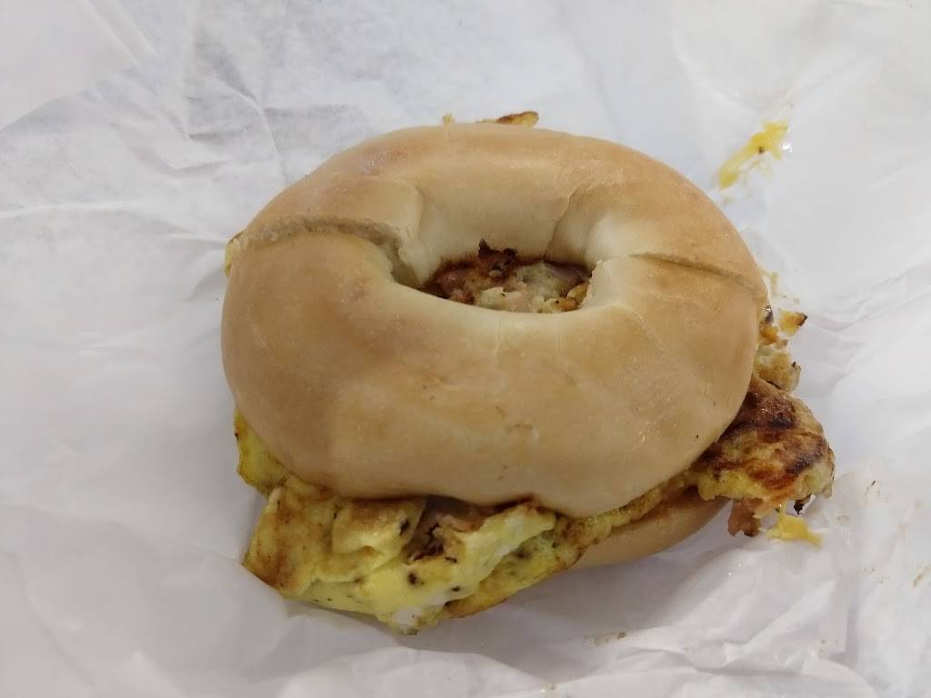 Bay View Cafe | restaurant | 2121 S El Camino Real #120, San Mateo, CA 94403, USA | 6503577770 OR +1 650-357-7770