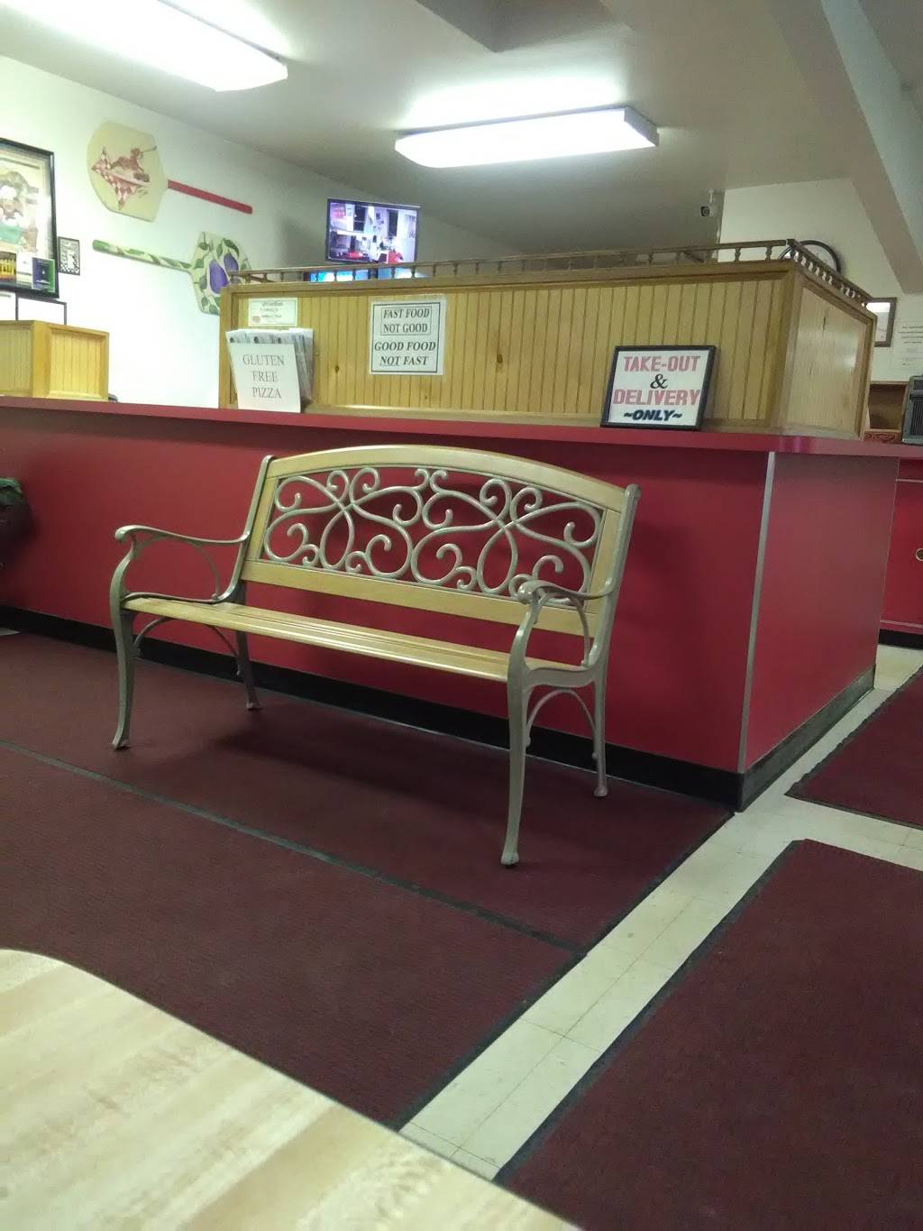 De Muros Pizza | meal takeaway | 10 William St, Pittston, PA 18640, USA | 5706550458 OR +1 570-655-0458