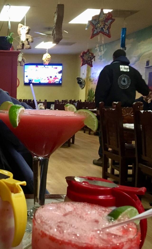 La Margarita | restaurant | 2713 S Calhoun St, Fort Wayne, IN 46807, USA | 2604565857 OR +1 260-456-5857
