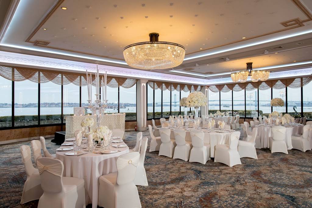 Marina Del Rey | restaurant | 1 Marina Dr, The Bronx, NY 10465, USA | 7189316500 OR +1 718-931-6500