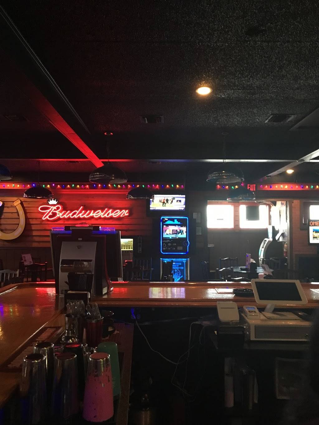 Copperhead Lodge Saloon | restaurant | 1850 US-441, Leesburg, FL 34748, USA | 3525302887 OR +1 352-530-2887