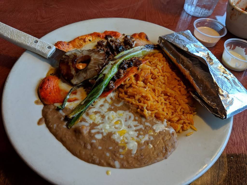 Rancho Viejo | restaurant | 709 E Main St, Luray, VA 22835, USA | 5407433775 OR +1 540-743-3775