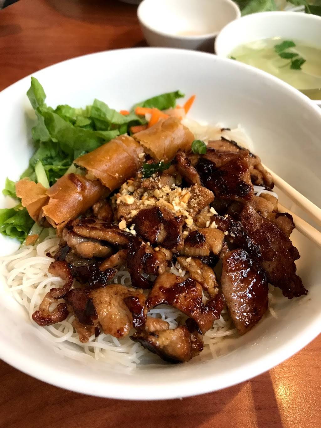 Pho Huynh Hiep 2 - Kevin’s Noodle House | restaurant | 1833 Irving St, San Francisco, CA 94122, USA | 4156640469 OR +1 415-664-0469