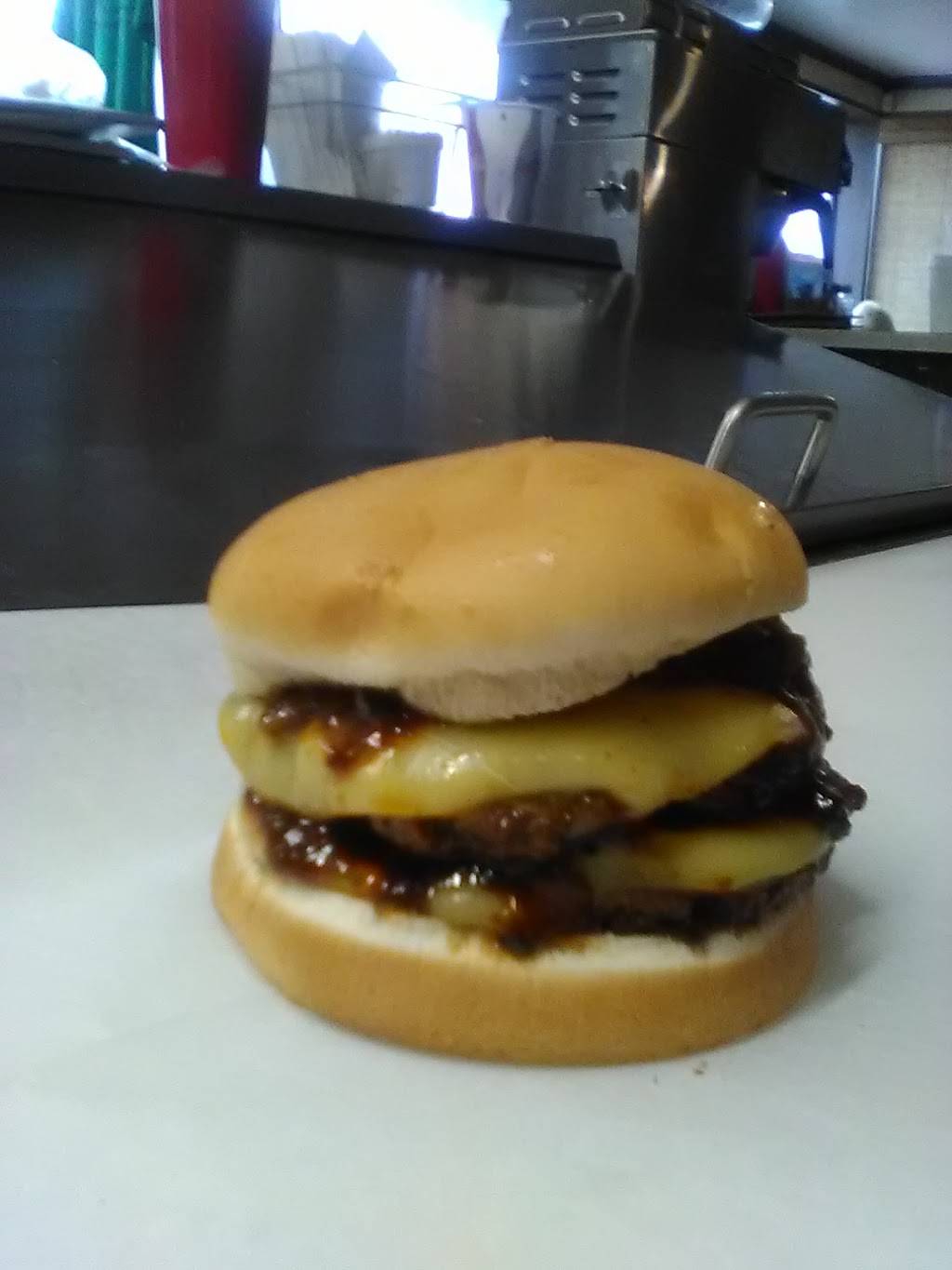 Crossroads Diner | restaurant | 819 U.S. 51 South, Troy, TN 38260, USA | 7316240624 OR +1 731-624-0624