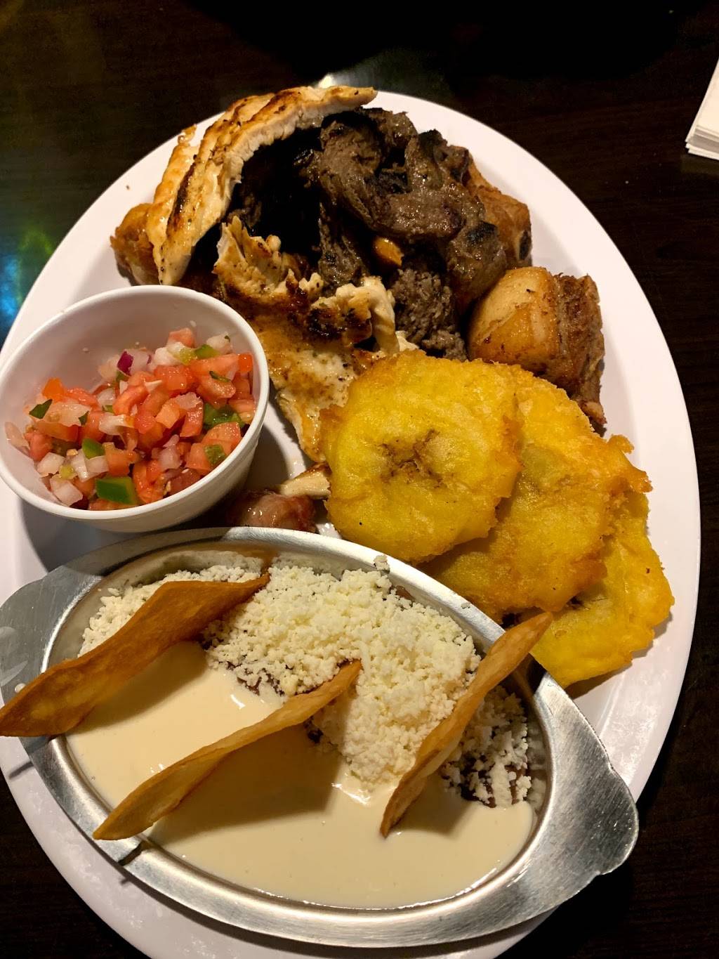 La Palapa Hondurena | restaurant | 2699 Biscayne Blvd, Miami, FL 33137, USA | 3055761262 OR +1 305-576-1262