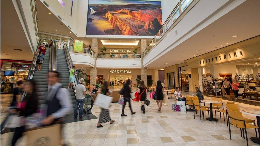 Chandler Fashion Center | shopping mall | 3111 W Chandler Blvd, Chandler, AZ 85226, USA | 4808128488 OR +1 480-812-8488