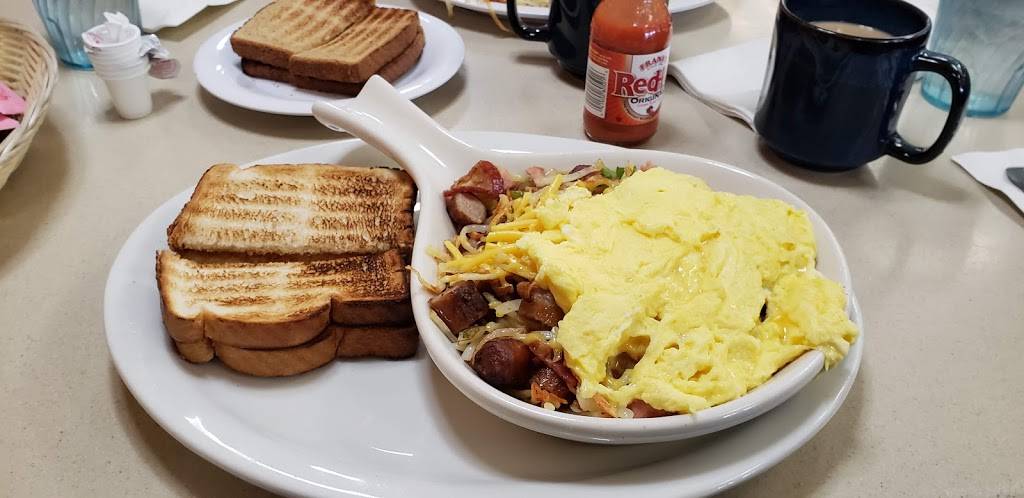 Senate | restaurant | 3345 Greenfield Rd, Dearborn, MI 48120, USA | 3134411027 OR +1 313-441-1027