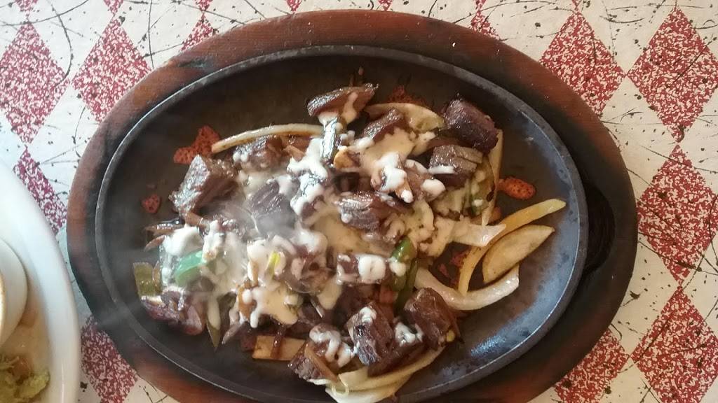 Mi Casa Mexican Cafe LLC | restaurant | 1601 1st St, Palacios, TX 77465, USA | 3619726024 OR +1 361-972-6024