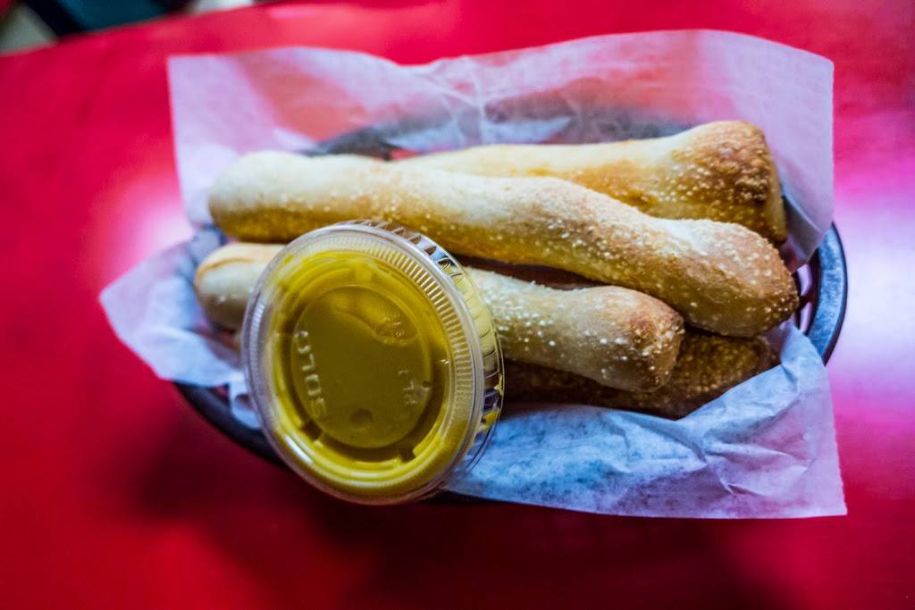 Noble Romans | restaurant | 4140 W Jonathan Moore Pike, Columbus, IN 47201, USA | 8123424477 OR +1 812-342-4477