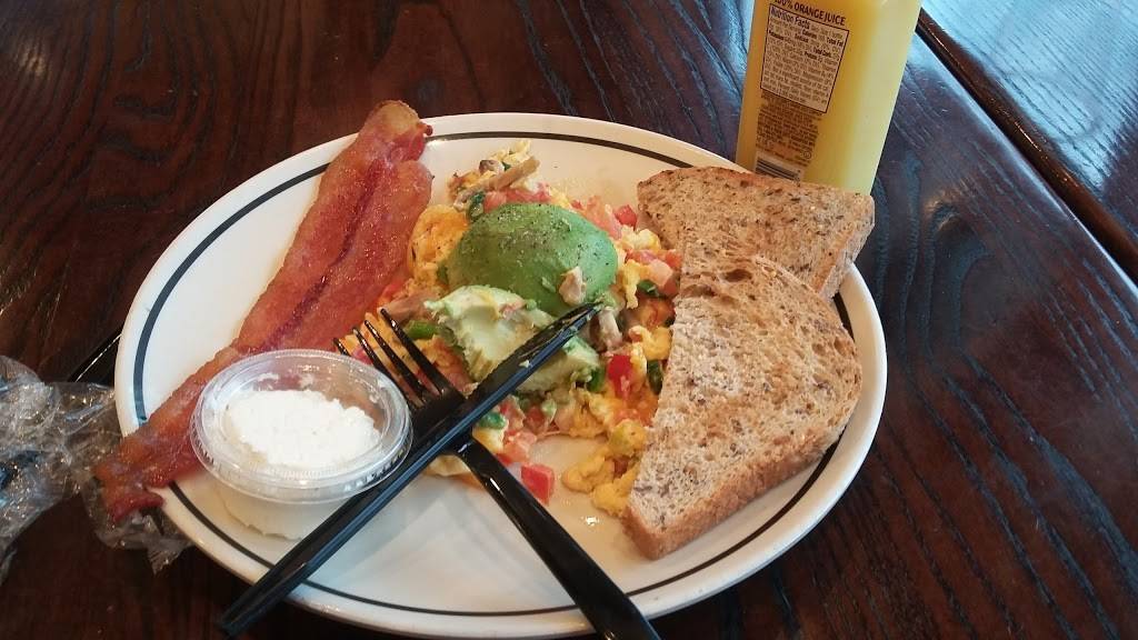 Corner Bakery Cafe | cafe | 10327 Westlake Dr, Bethesda, MD 20817, USA | 3014698774 OR +1 301-469-8774